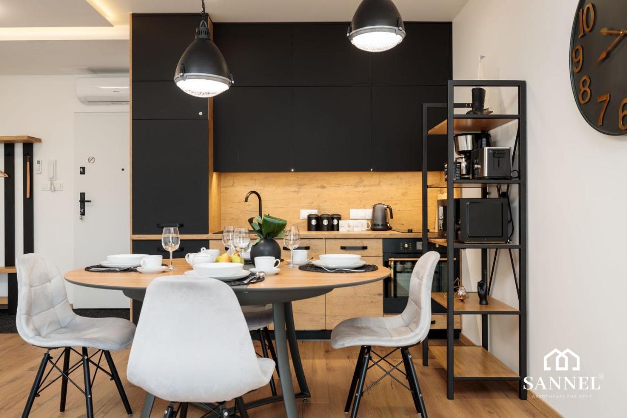 Apartament Prestige Z Dostepem Do Basenow,Strefy Saun,Jacuzzi - Pinea Apartments Pobierowo-Sannel Apartments For Rent 외부 사진