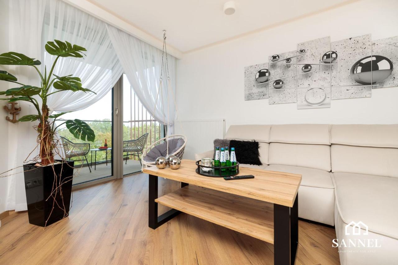 Apartament Prestige Z Dostepem Do Basenow,Strefy Saun,Jacuzzi - Pinea Apartments Pobierowo-Sannel Apartments For Rent 외부 사진