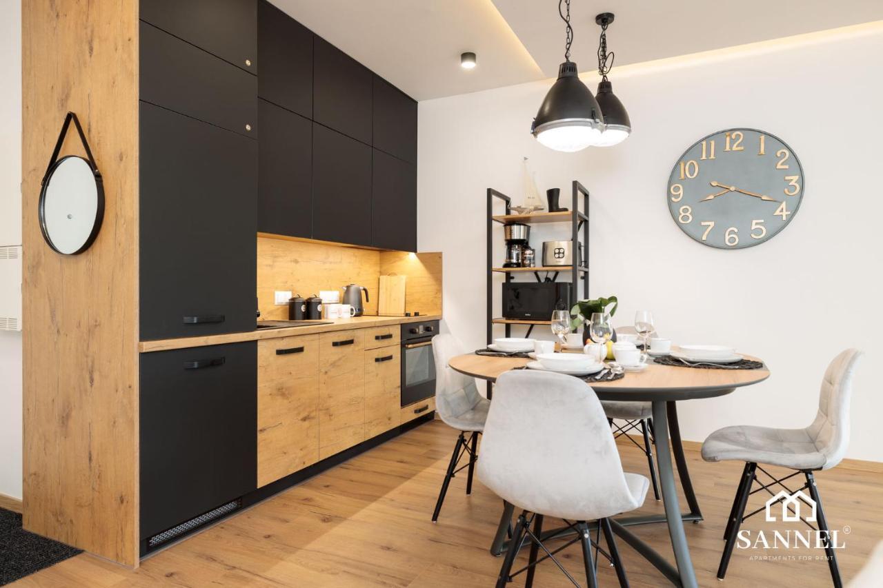 Apartament Prestige Z Dostepem Do Basenow,Strefy Saun,Jacuzzi - Pinea Apartments Pobierowo-Sannel Apartments For Rent 외부 사진
