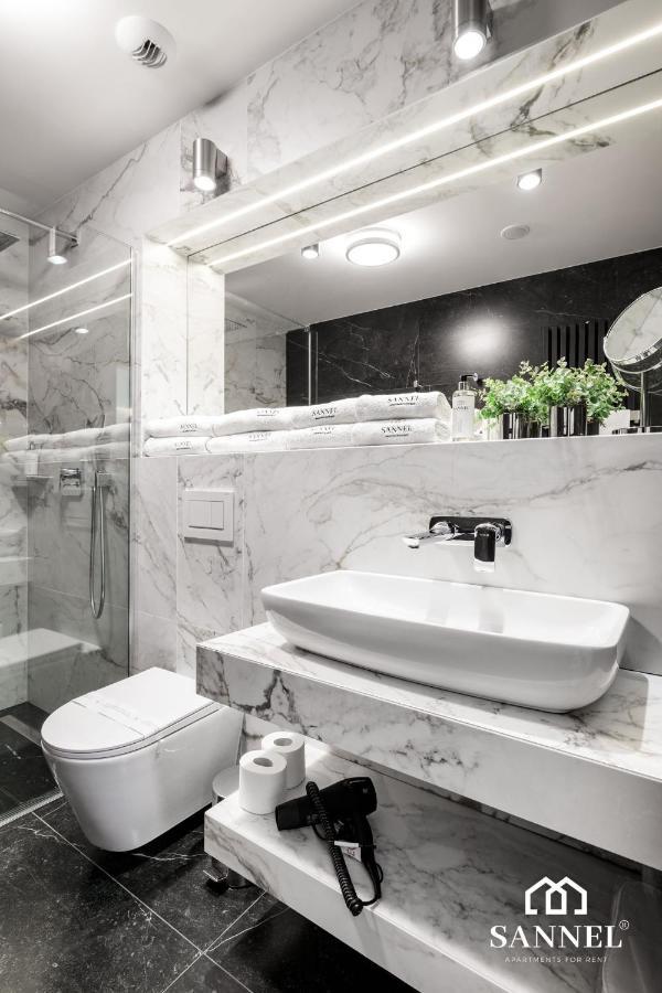 Apartament Prestige Z Dostepem Do Basenow,Strefy Saun,Jacuzzi - Pinea Apartments Pobierowo-Sannel Apartments For Rent 외부 사진